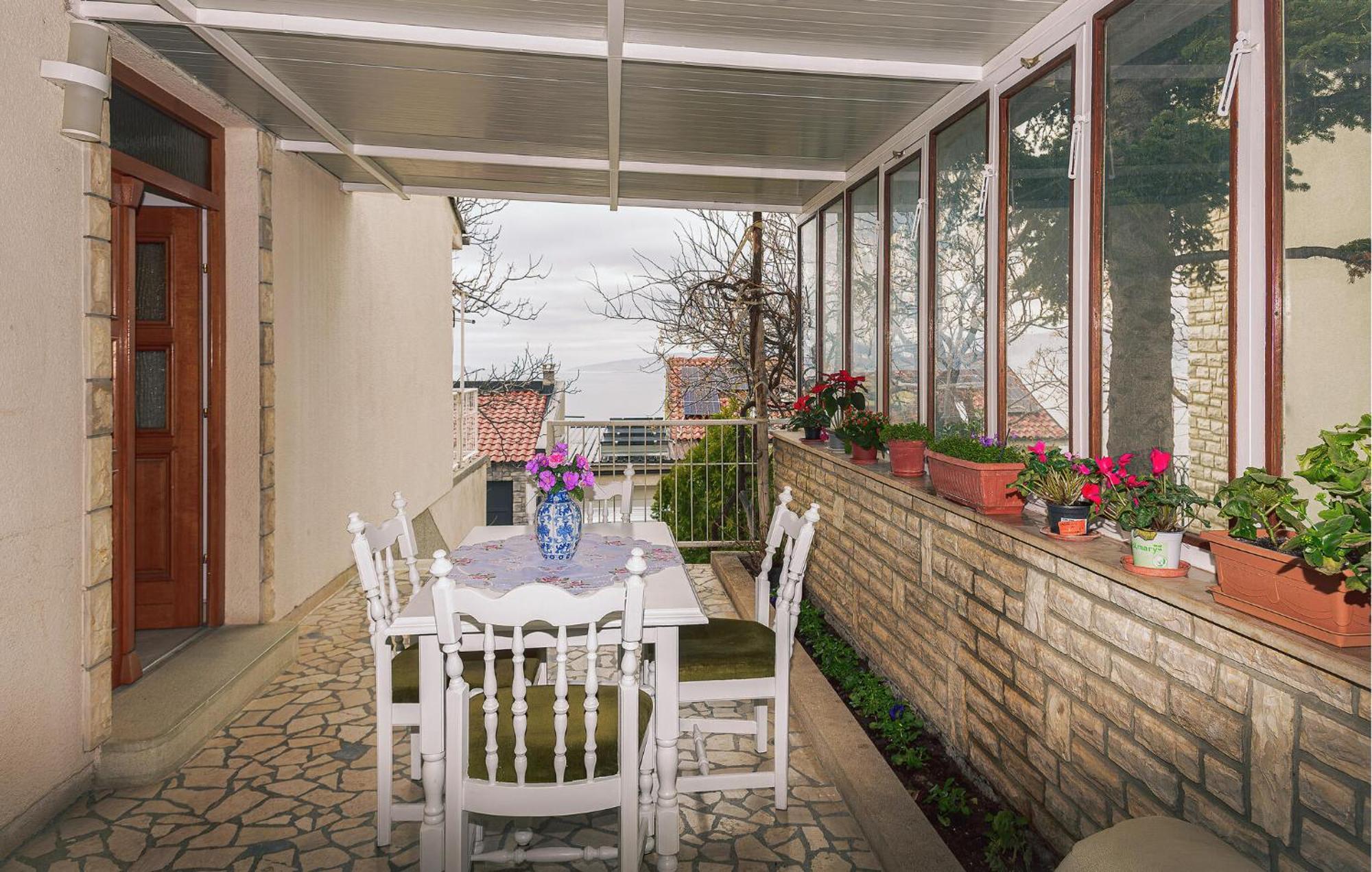 3 Bedroom Beautiful Apartment In Senj เซนญ์ ภายนอก รูปภาพ